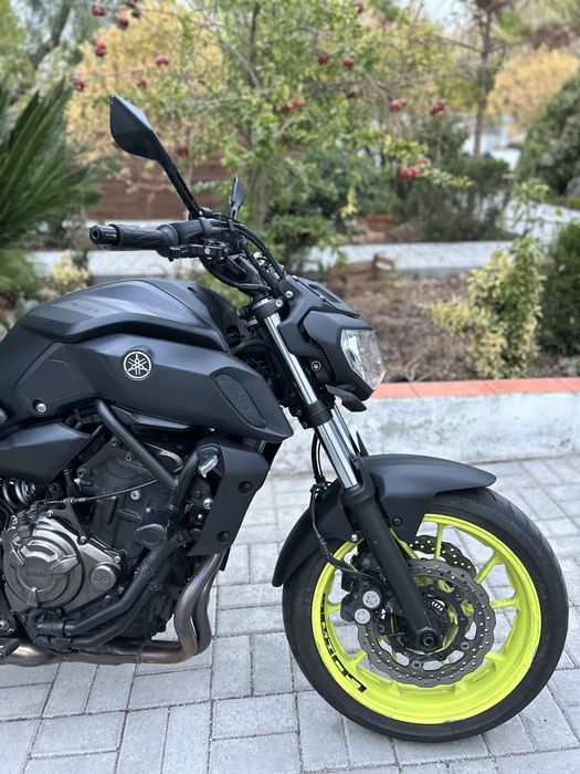 MT-07 35 kw    21 mil Km