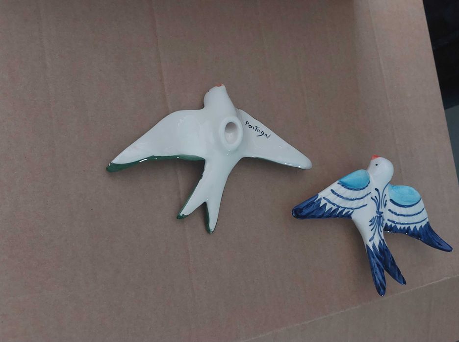 Andorinhas em cerâmica