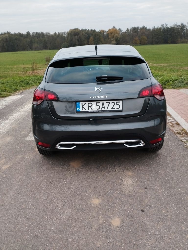 Sprzedam Citroen ds4 1.6 120km.