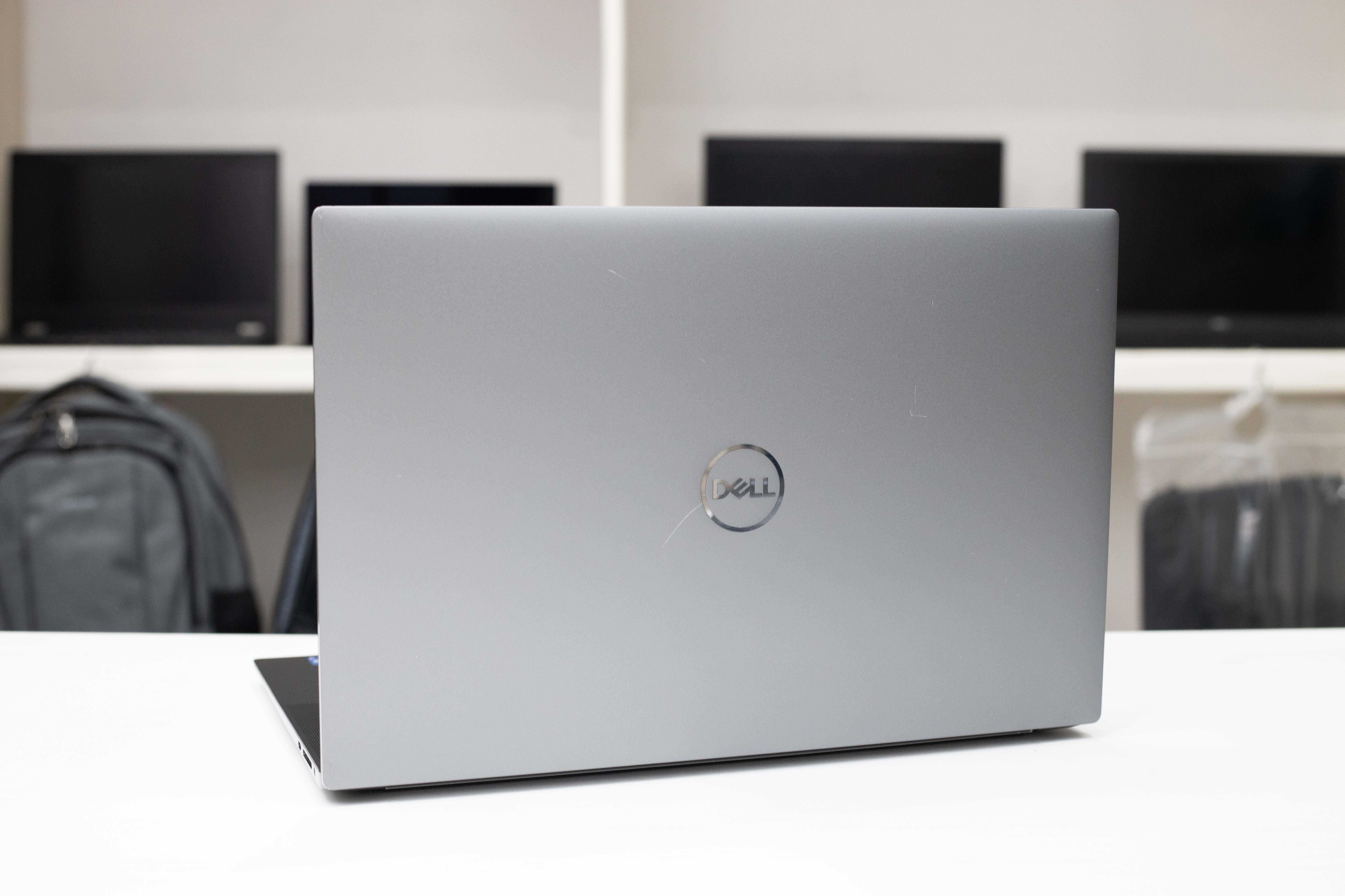 Dell Precision 5560 i7-11850H 32RAM 512SSD T1200 4K IPS TOUCH 15,6
