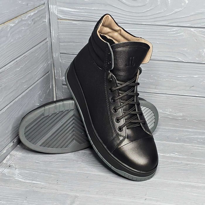 Кожаные мужские зимние черные кеды / ботинки на меху ТМ Level!!!