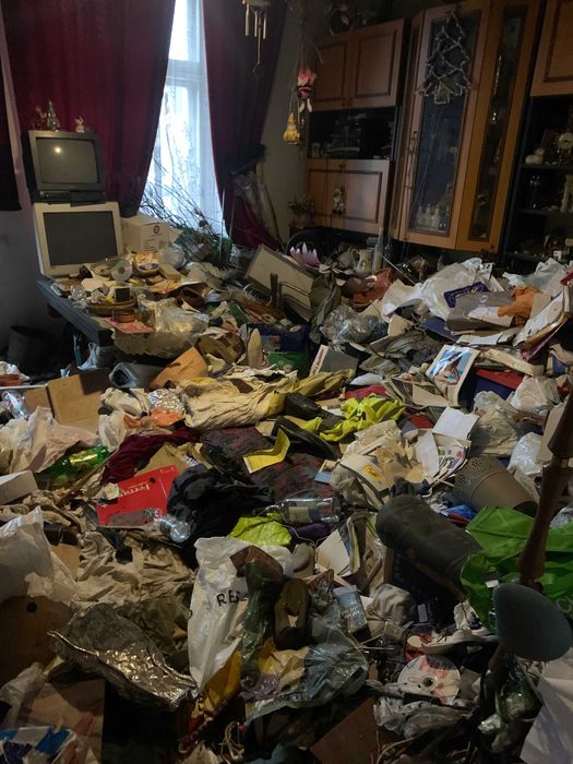 Wywóz gruzuokna opróżnianie utylizacja mieszkań piwnic strychów  Tanio