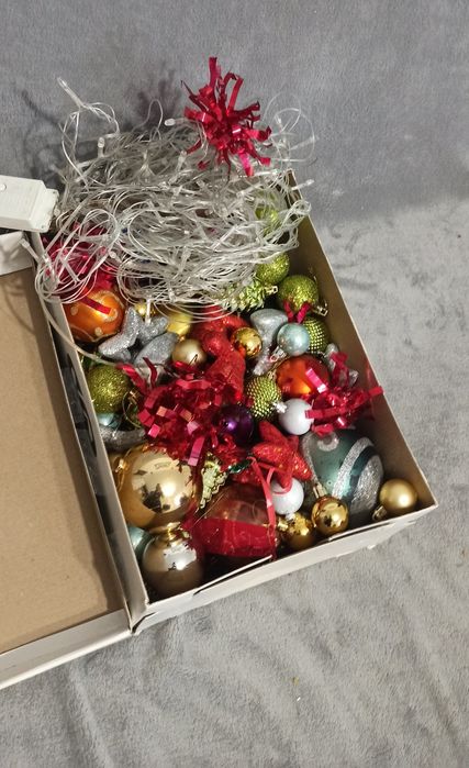 Новорічна Штучна ялинка 210 см та іграшки