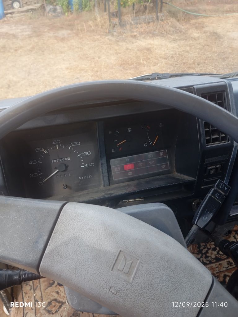 ISUZU NKR (ler descrição) travão elétrico