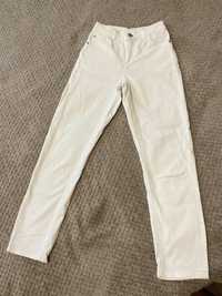 Білі джинси для дівчинки-підлітка