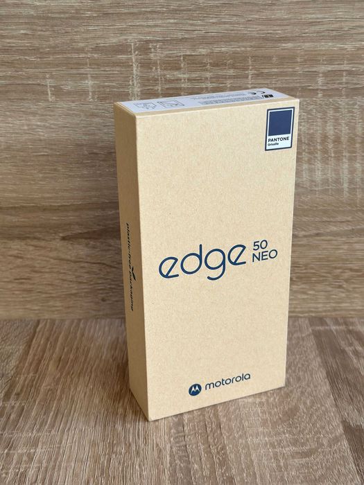 Nowy smartfon Motorola edge 50 neo 5G 12/512GB Grisaille 120Hz