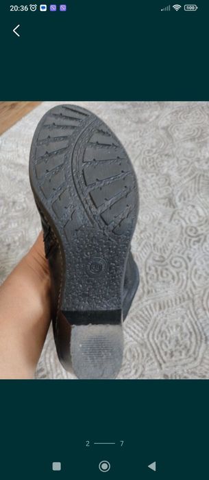 Чоботи жіночі шкіряні