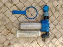 Recipiente e filtro de água