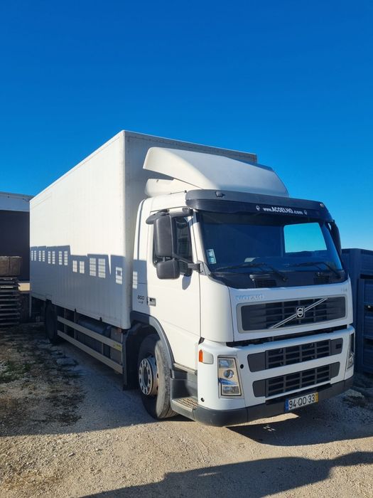 Camião Volvo FM 300 Euro 5