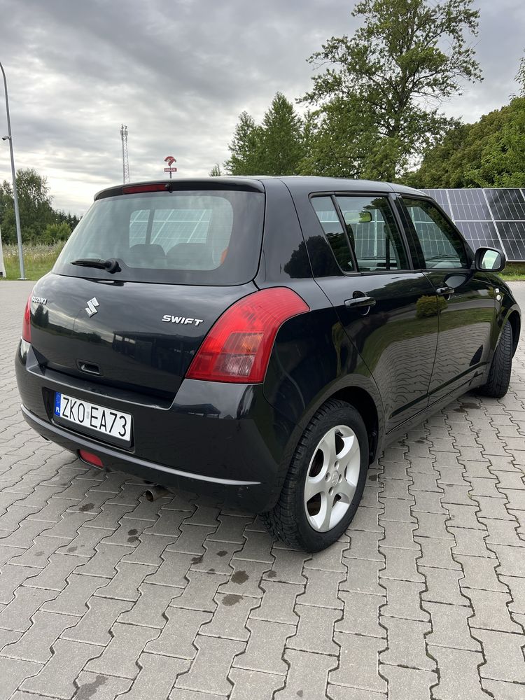 SUZUKI SWIFT 1.3 Benzyna