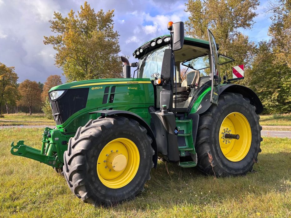 John Deere 6R250  Ciągnik rolniczy John Deere 6R250, rok 2022, Gwarancja!