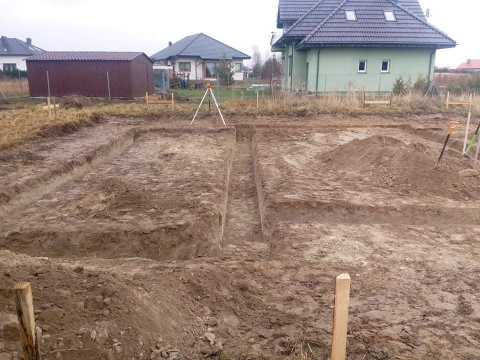 Usługi koparko ładowarką bus z wywrotką WYWÓZ GRUZU  Czarnoziem