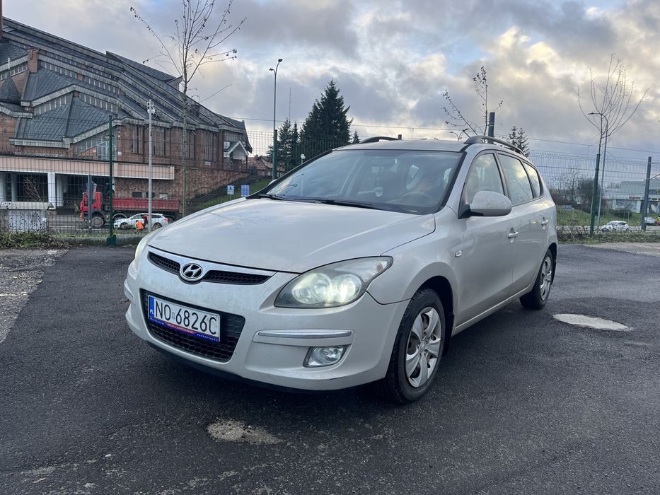 Hyundai i30 1.6 benzyna Kombi