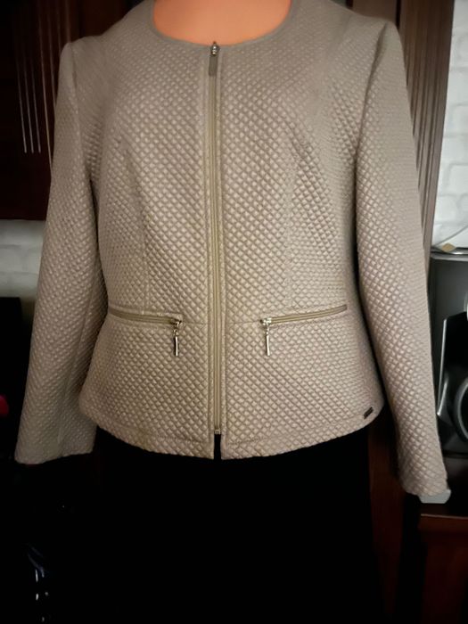 Żakiet damski pikowany