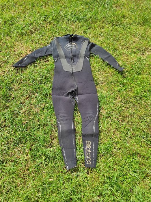 Fato surf Billabong solution gold 4/3 tamanho M