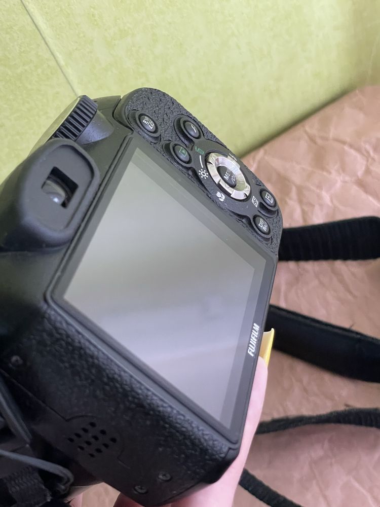 Фотоапарат Fujifilm Finepix S1800