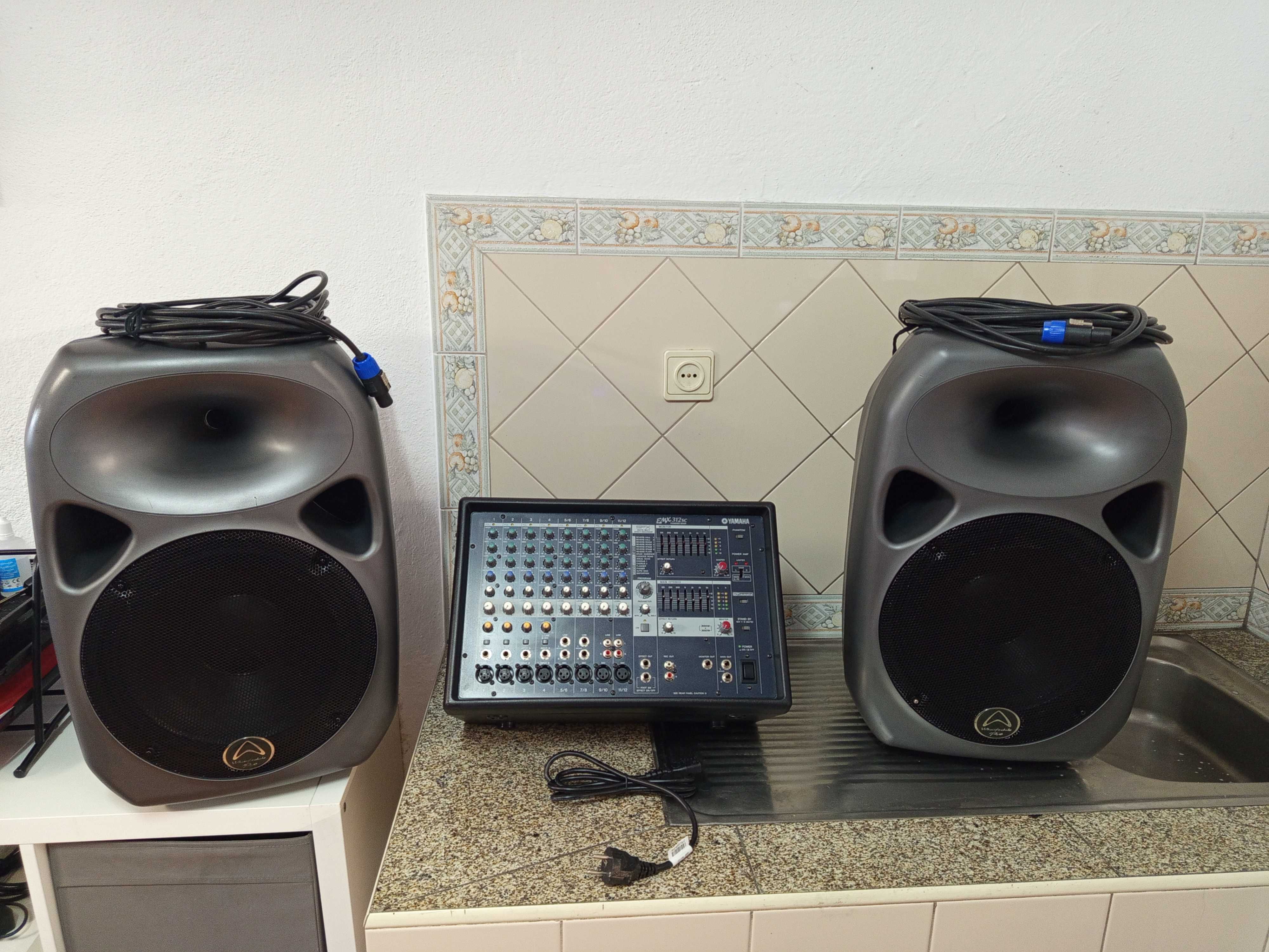 Sistema Som Colunas y Mesa Yamaha Amplificada y Tripés