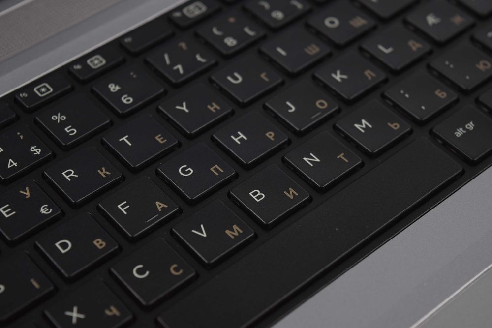 HP ProBook 650 G2 i5-6300U 8/16гб ssd 512гб 15.6" FHD Ноутбук (1тб)