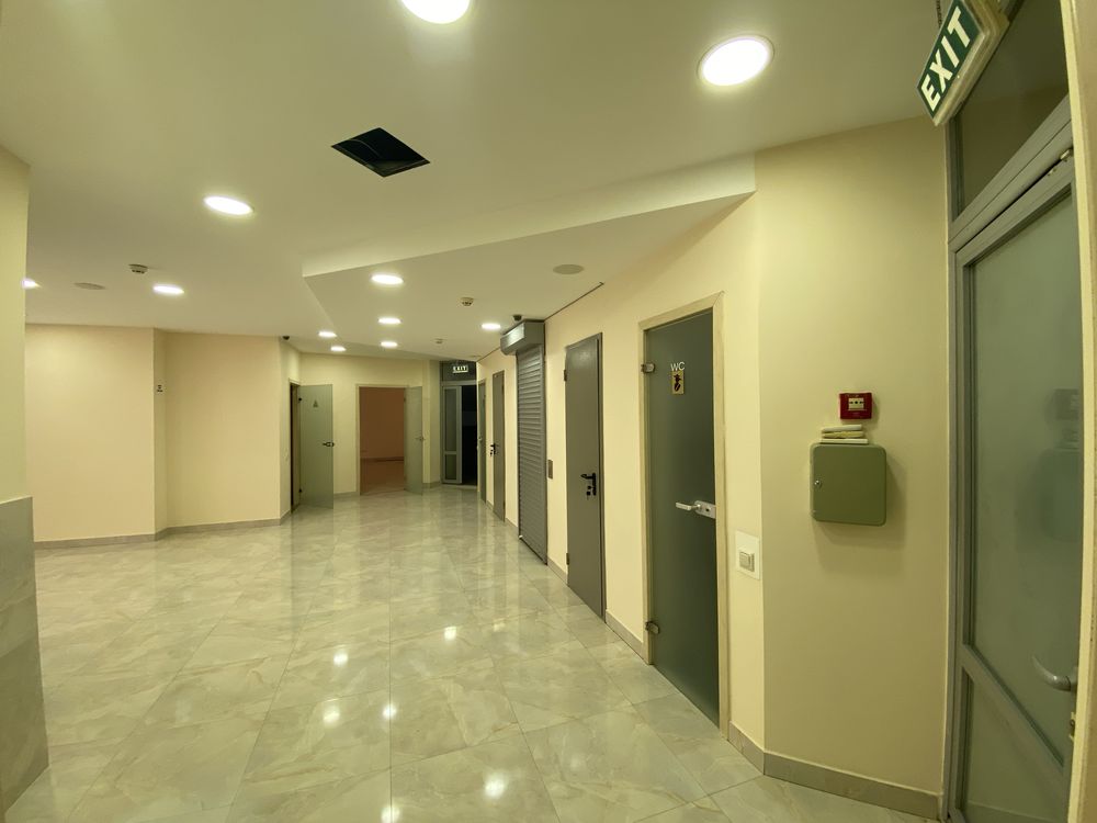 Є Світло !!! Офіс 300 кв.м. Центр, метро Палац Спорту, Басейна 7-В,