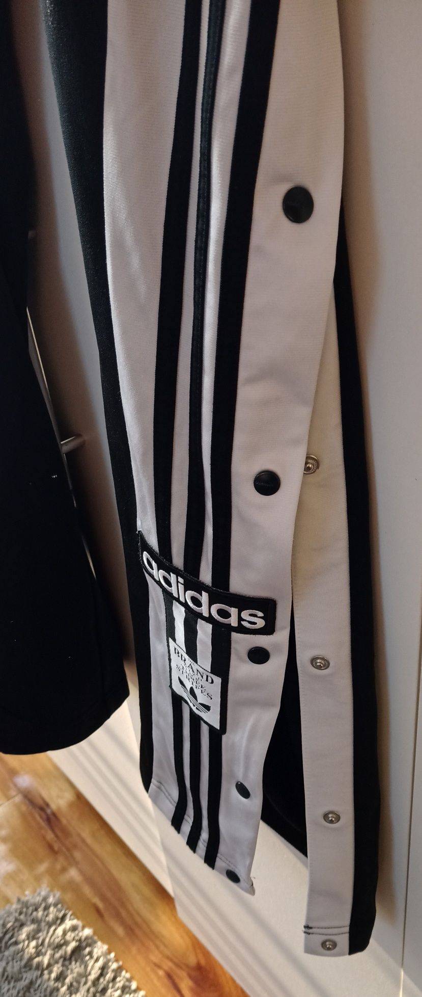 Adidas spodnie rozpinane nogawki rozmiar 52/54  czarne