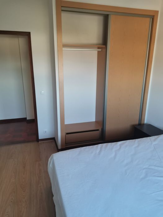 Apart. T3 (Equipado e Mobilado). Celas
