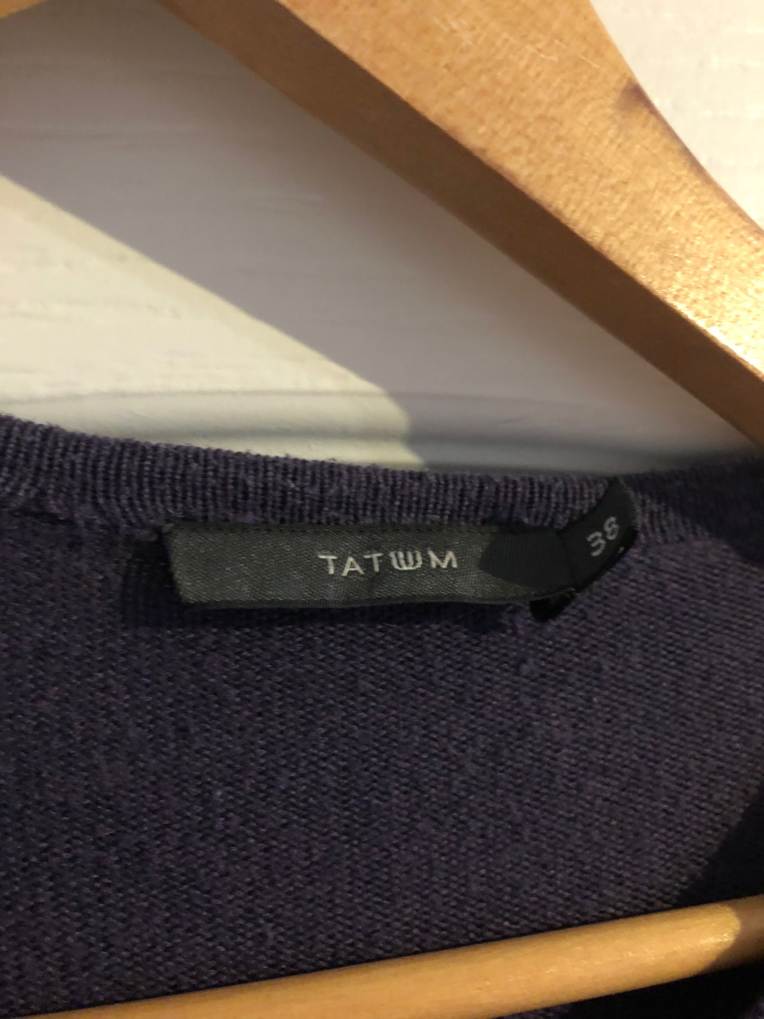 Sweterek marki Tatuum w kolorze śliwki