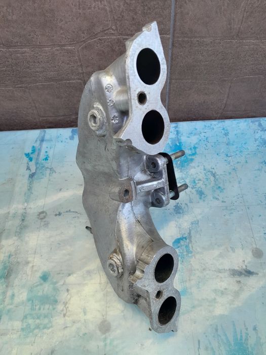 Впускний колектор на ВАЗ класика 2101-2107