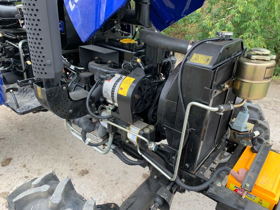 Мінітрактор Foton FT 244 HXN (24 к.с., 4×4, дизель, синій)