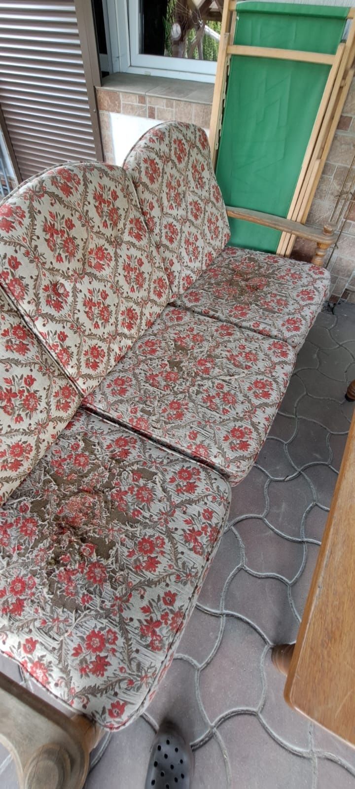 Zestaw mebli pod zadaszenie