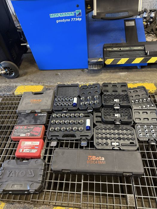 Odkręcanie śrub Antykradzieżowych BMW MINI inne