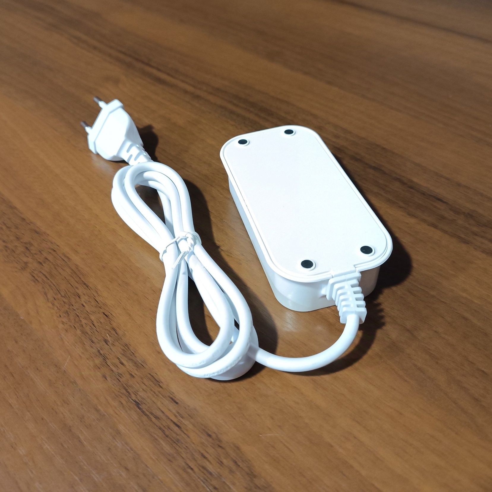Сетевое зарядное устройство XEDAIN  5 x USB-A | 1 x Type-C