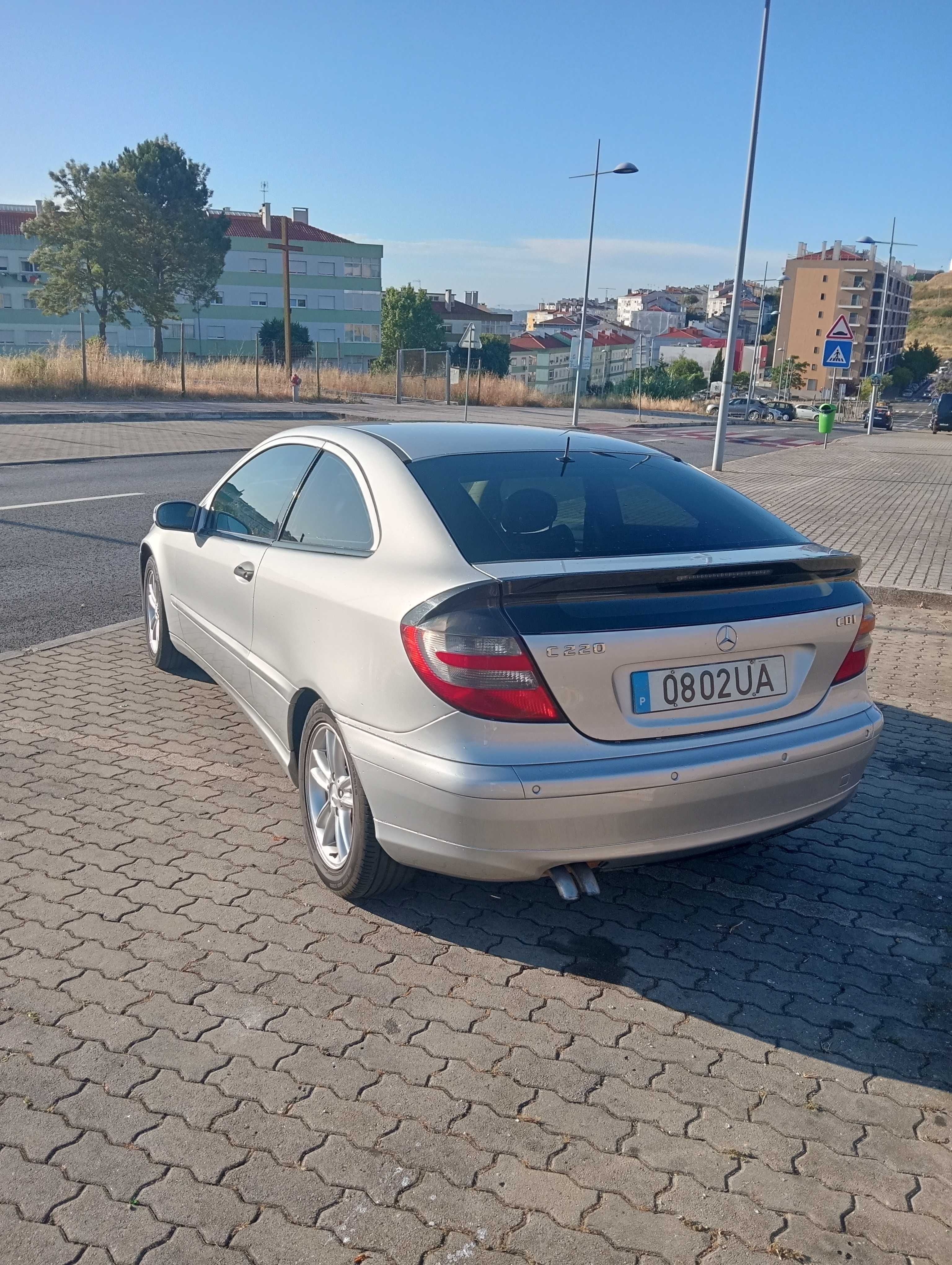 Vendo carro zona da Amadora
