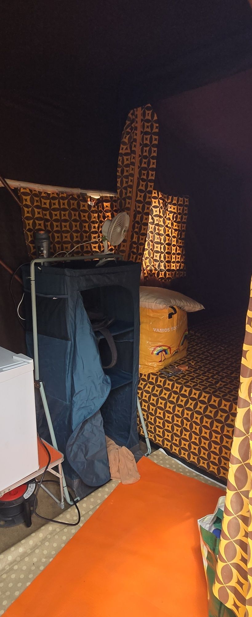 Atrelado tenda 2 pessoas
