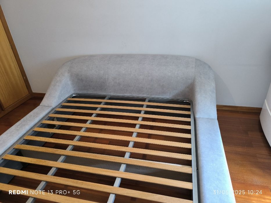 Cama de 1.90 por 1.60