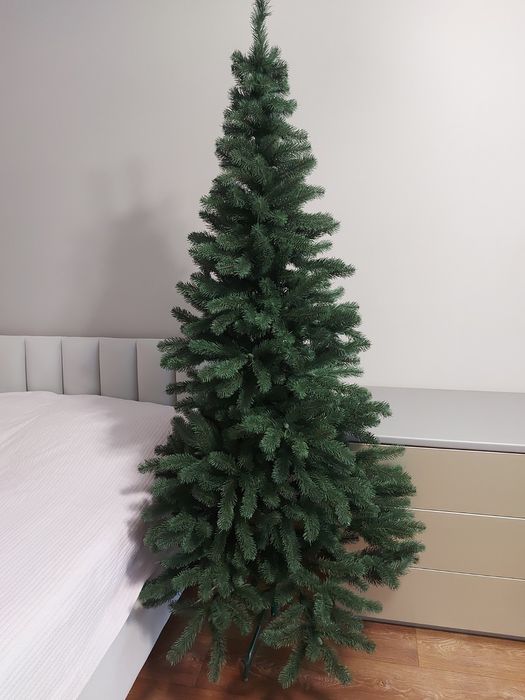 Ялинка штучна 1,8 м
