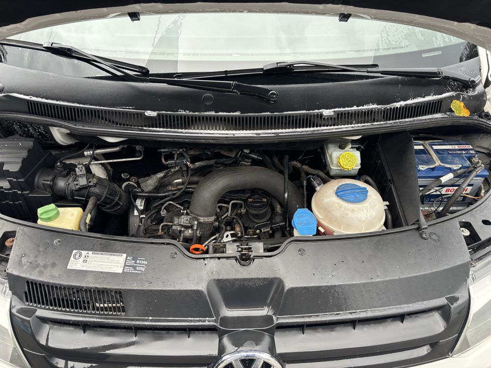 VW T5 Lift 2.0 145 km 10r bdb