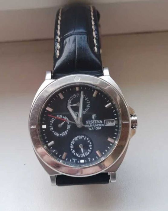 Продам часы "Festina" хронограф, унисекс.