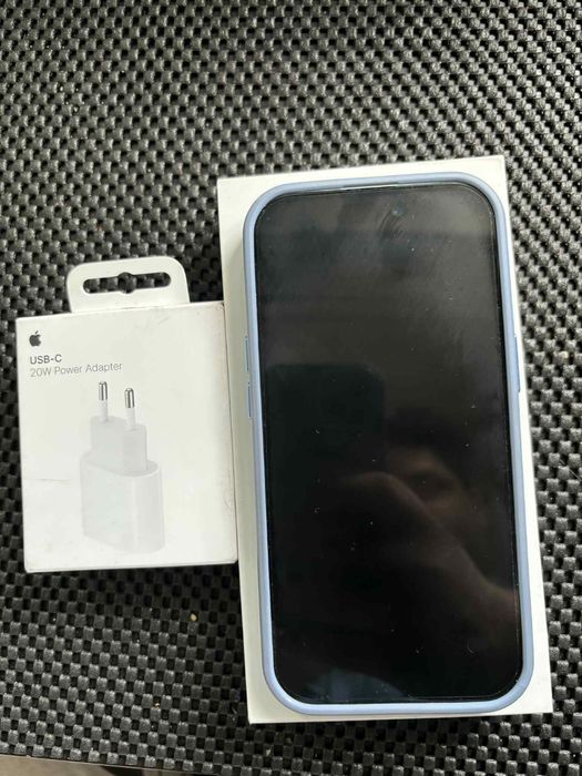 İphone 15 Niebieskie
