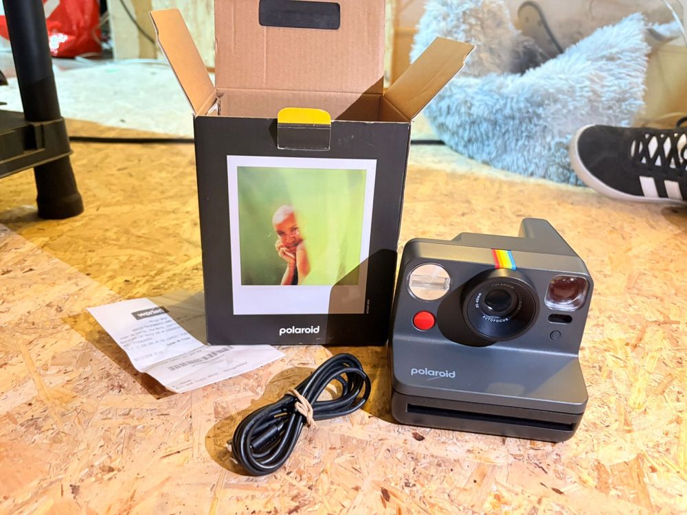Polaroid Now-Instant Camera