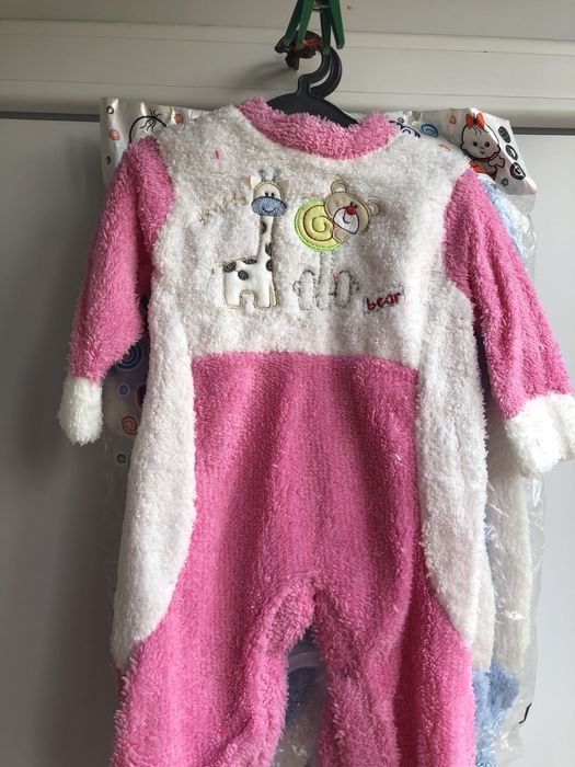 Продам детский комбинезон