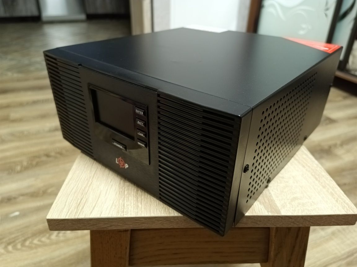 ДБЖ, Інвертор, UPS LogicPower LPY-PSW-1500VA