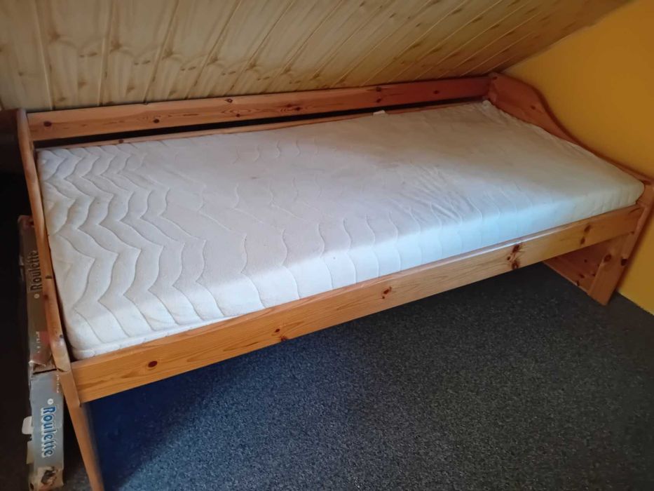 Lozko /koja z drzewa