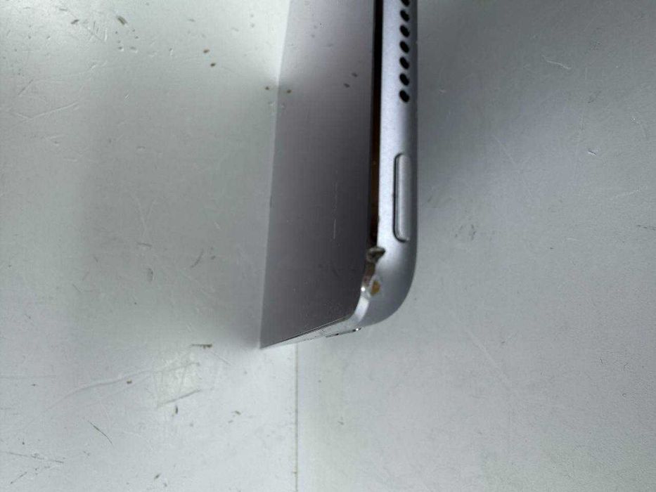 Apple iPad Pro 12.9" Retina Gen 2 A1670 Wifi 64 Gb батарея 99%