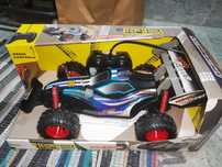 Carro 1/12 RC telecomandado com caixa novo