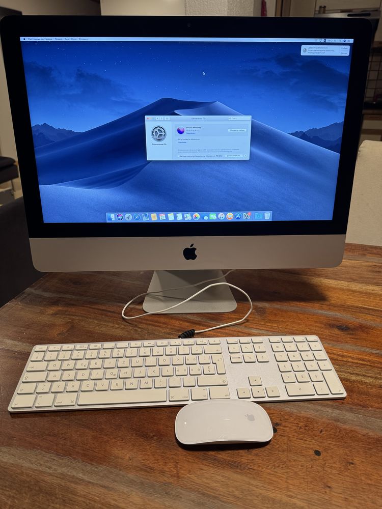 Apple iMac mit 21,5"-Retina-4K-Display