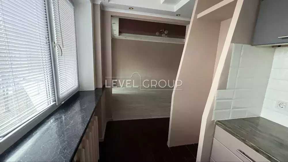 Продаж 2-кім квартири, 5 поверх  біля м. Нивки