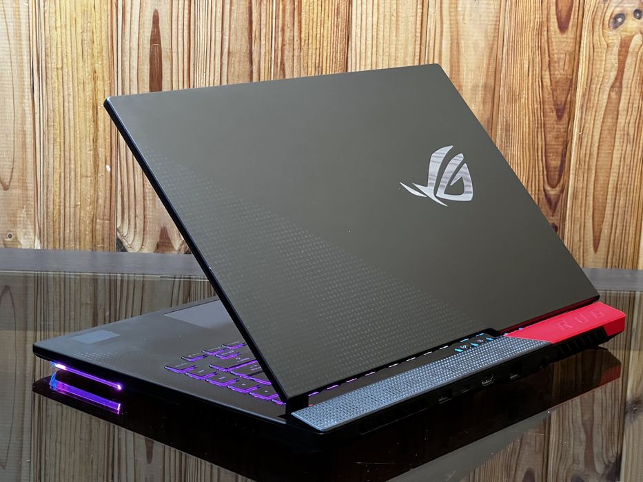 Asus ROG Strix 15, RTX3050ti, Ryzen 7 4800h, 144hz