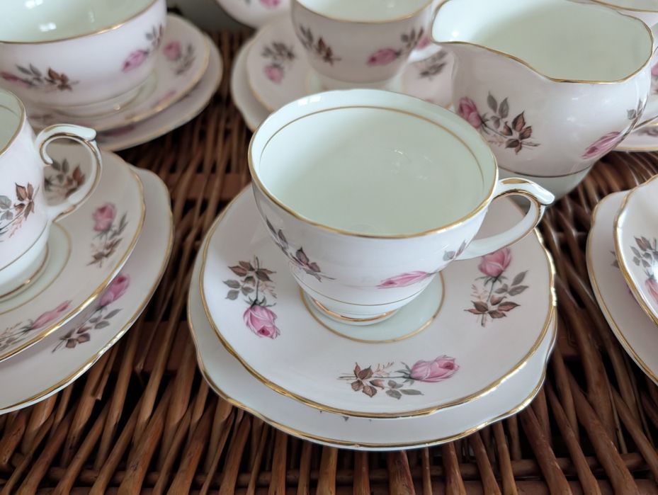 Zestaw filiżanek Duchess