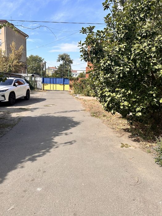 Продаётся офис в районе 1000 мелочей