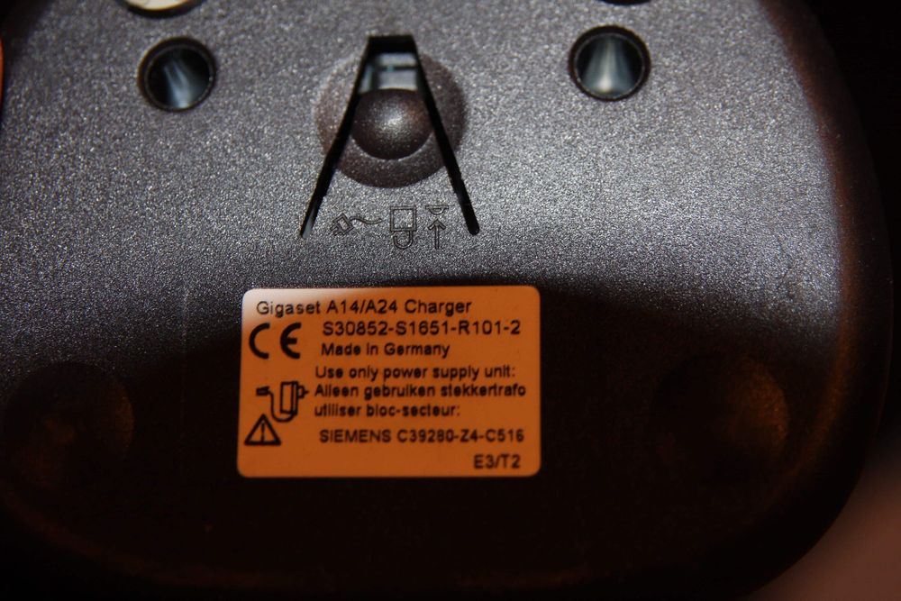 telefon Siemens Gigaset A14/A24 - słuchawka z ładowarką, standard DECT